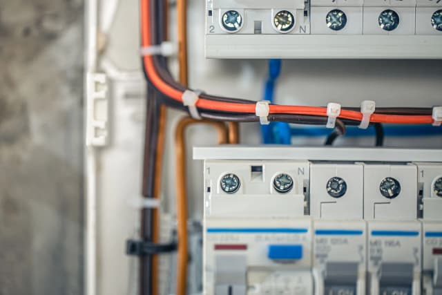 Hybrid Inverters
