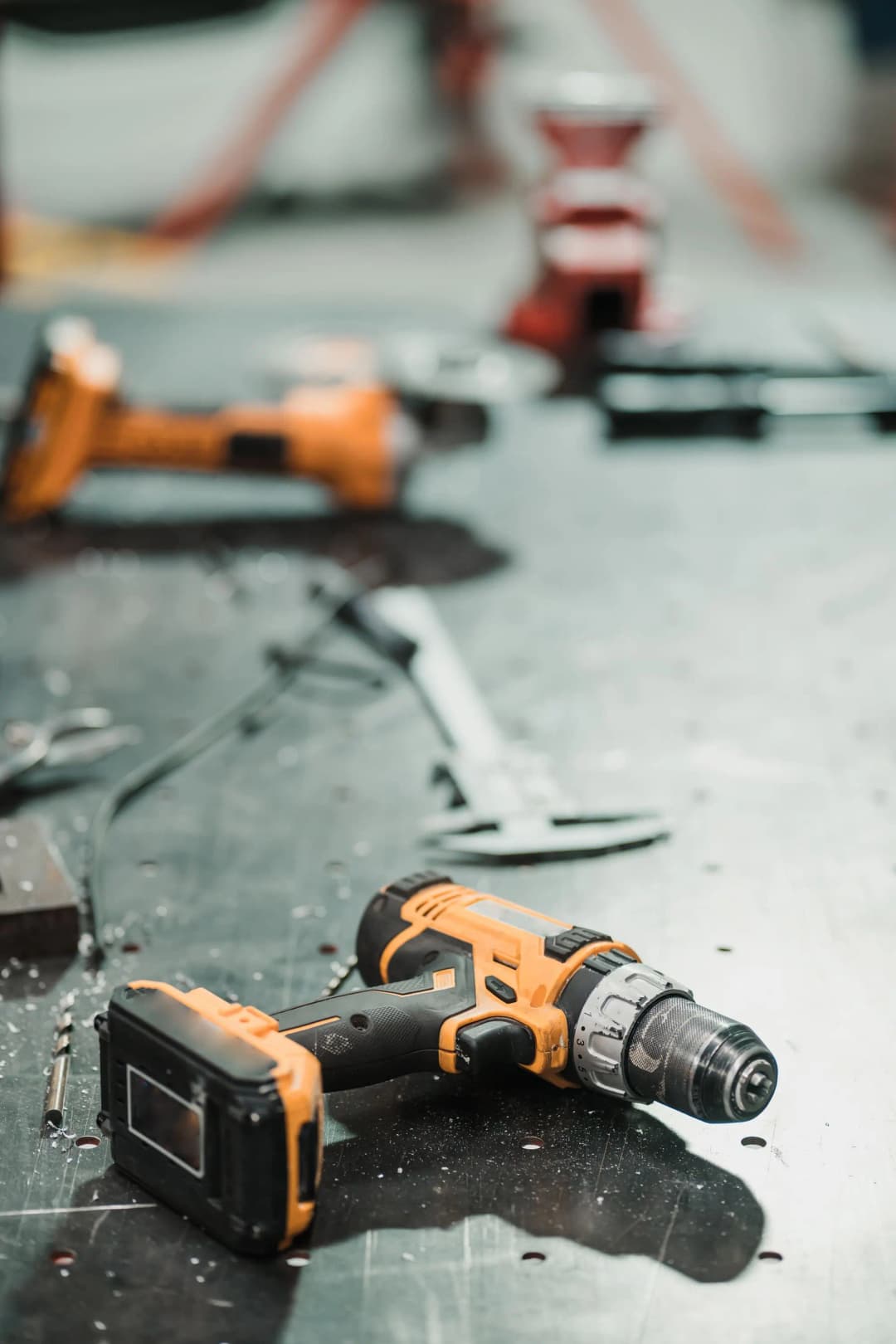 Power tools & accessories