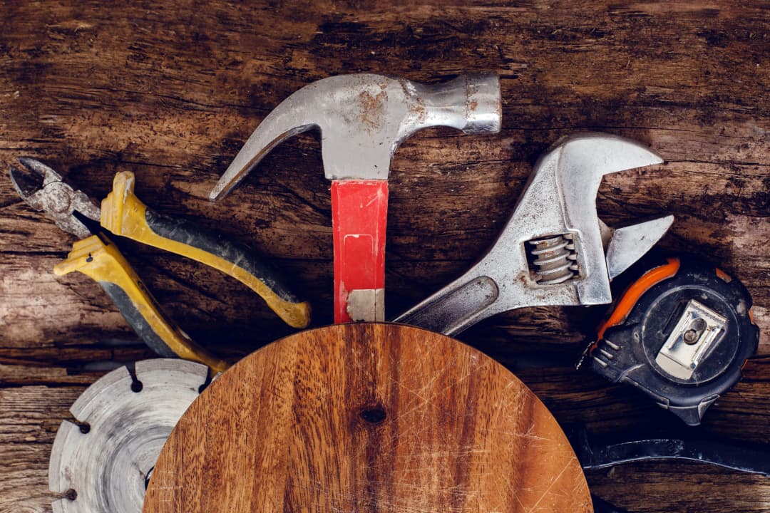 Hand tools & accessories